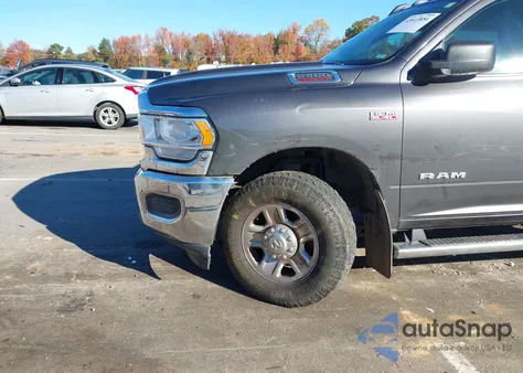 2019 Ram 2500 Tradesman 4X4 6'4 Box from USA, damaged, VIN 3C6UR5CJ3KG587597